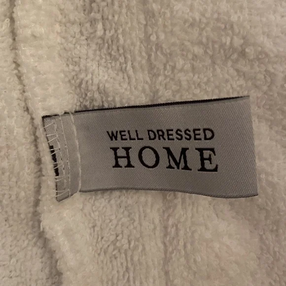 Girls Terrycloth Robe Size 4/6 - Picture 4 of 5